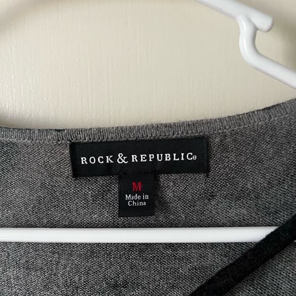 Rock & Republic Dark Green and Black Long Sleeve Top - Picture 3 of 4